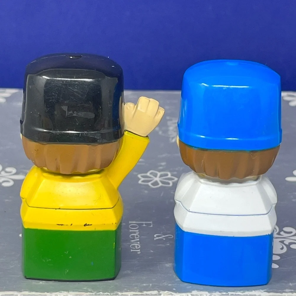 Mega Bloks John Deere Driver & Pilot Figures as is